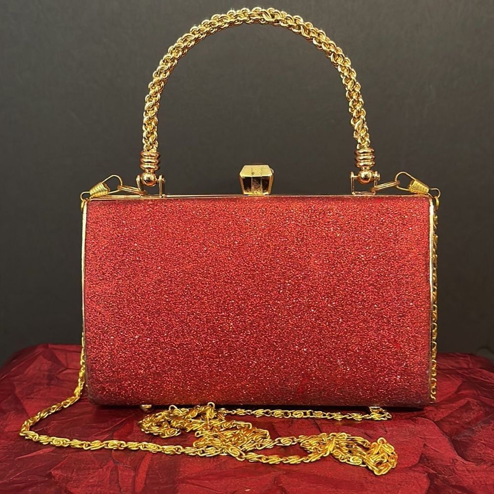 Red Glitter and Gold Evening Clutch Bag Gold Chain Strap - Picture 2 of 13